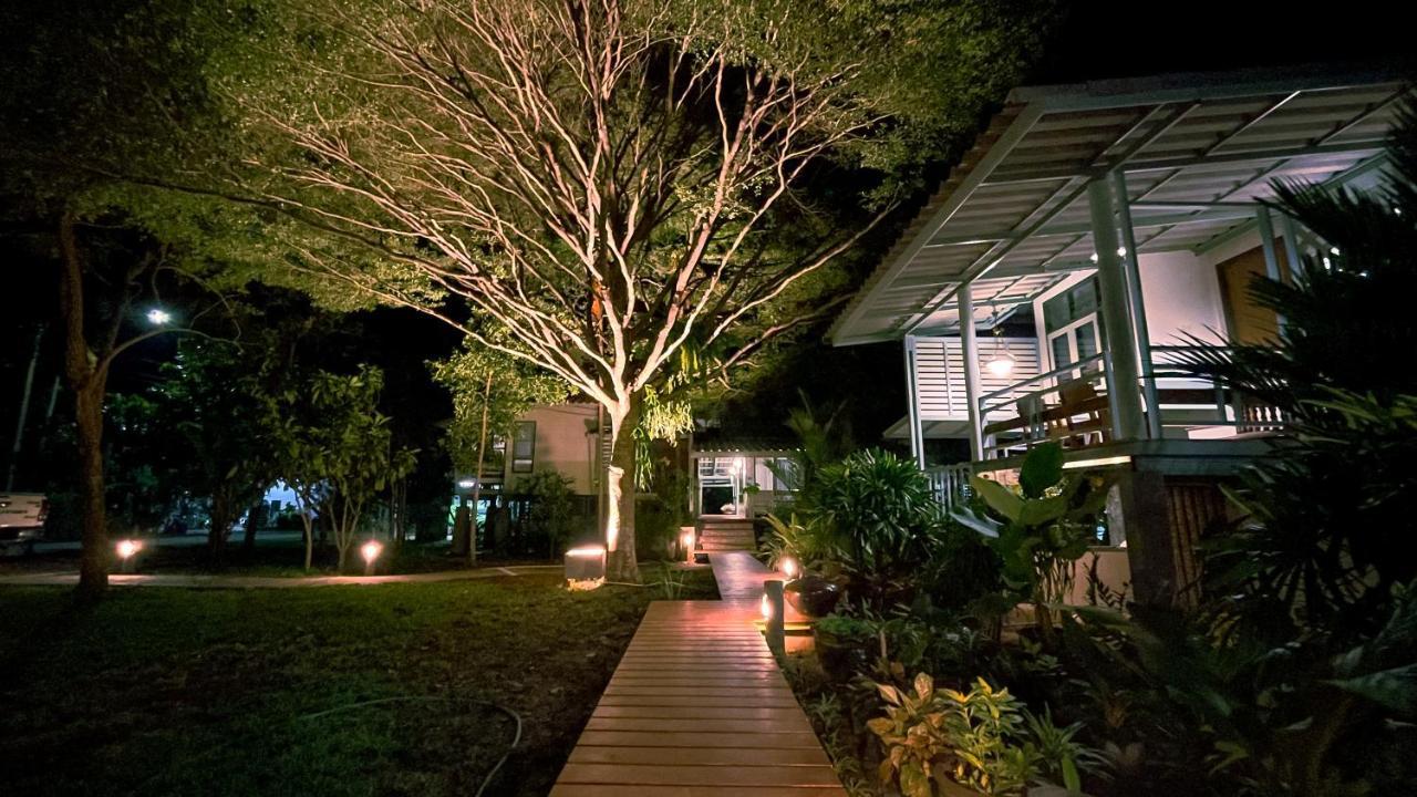 Rimsira Villa Chumphon Eksteriør billede