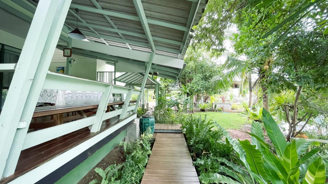 Rimsira Villa Chumphon Eksteriør billede