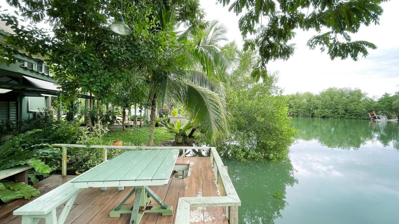 Rimsira Villa Chumphon Eksteriør billede