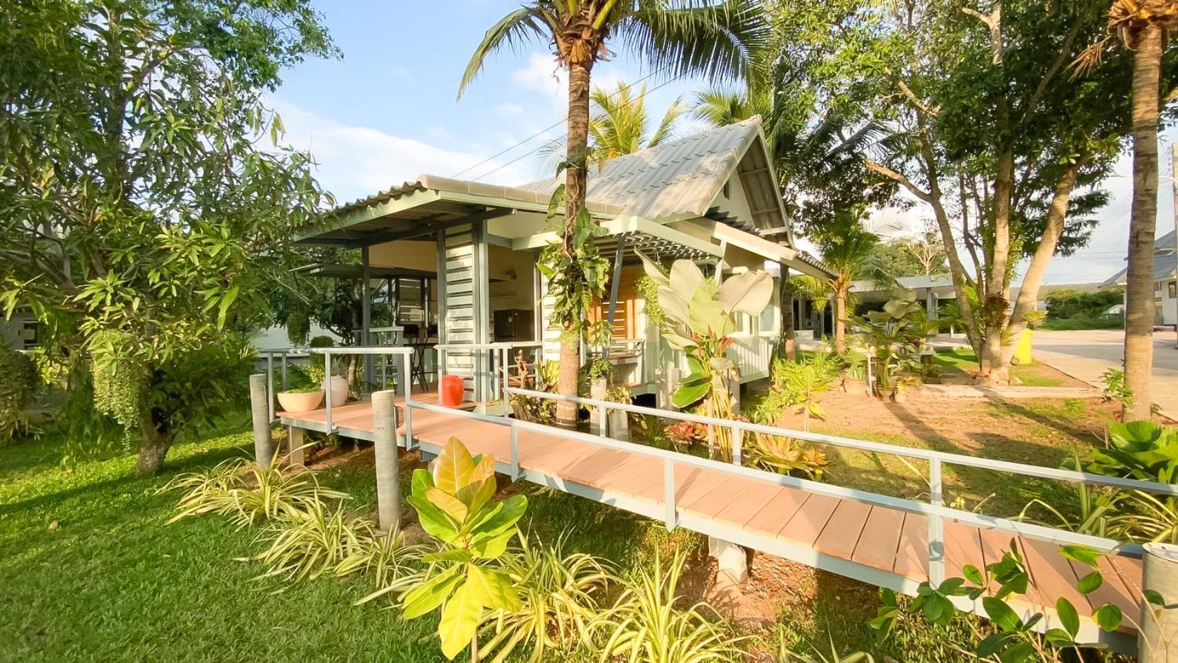 Rimsira Villa Chumphon Eksteriør billede
